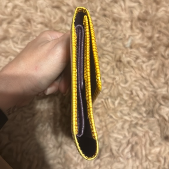 LV louis vuitton yellow epi leather continental wallet LIKE NEW - Picture 4 of 7